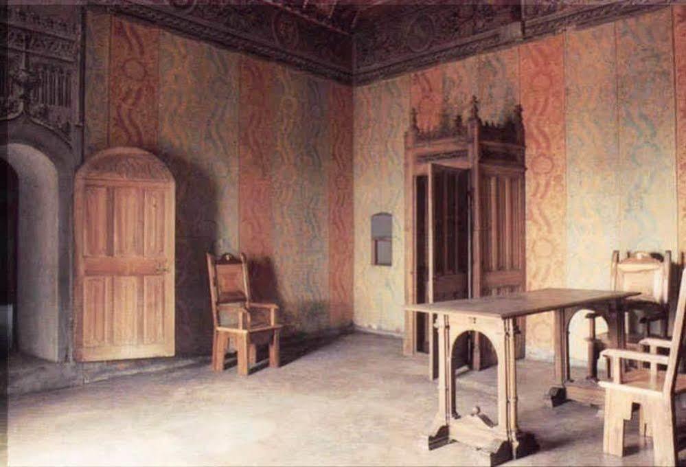Hotel Castello Di Pavone Pavone Canavese Zewnętrze zdjęcie